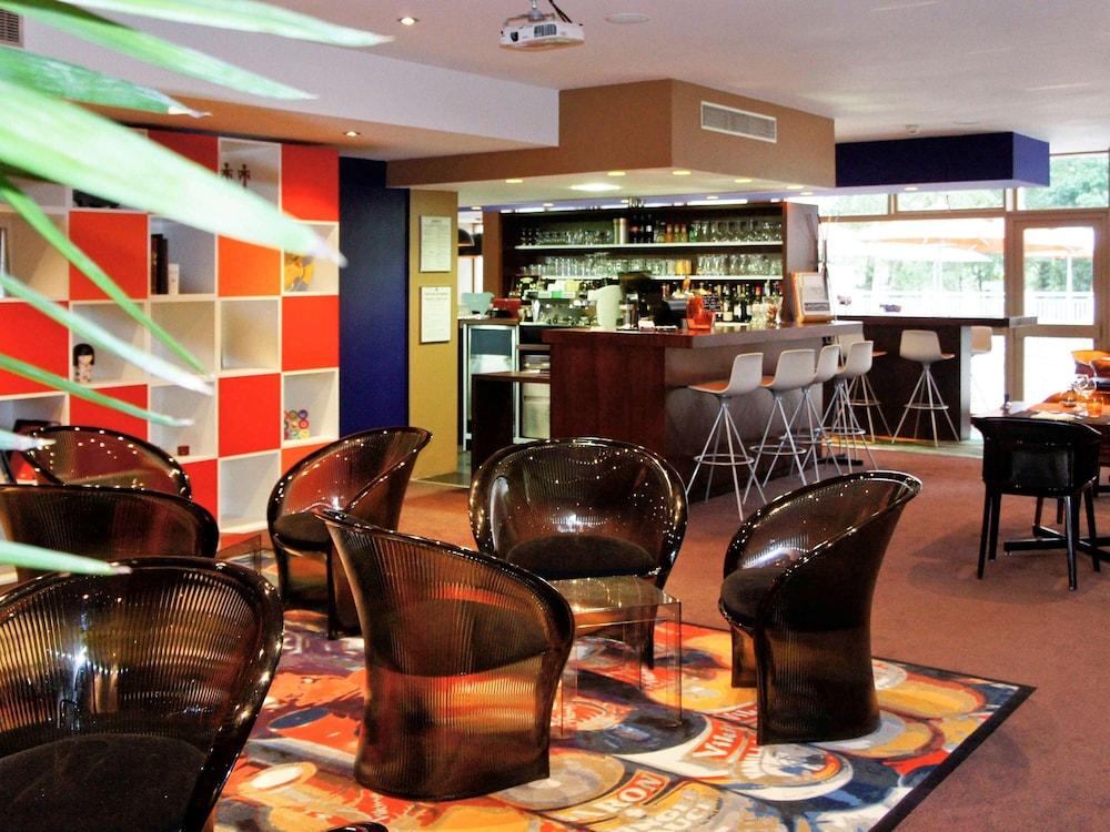 Hotel Ibis Styles Lorient Caudan Exterior foto